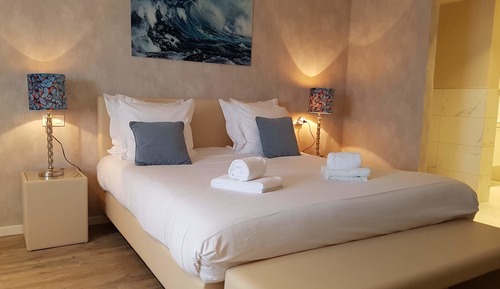Habitación Confort doble, 1 cama de matrimonio grande