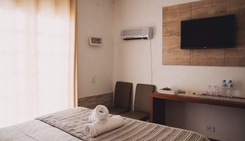 Suite Londres, 1 cama queen, para não fumantes (Primeiro andar)