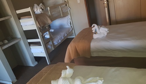 Dormitorio compartido económico