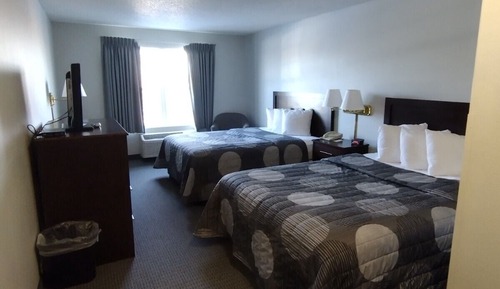 Habitación básica doble, 2 camas de matrimonio, no fumadores