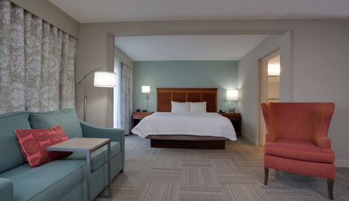 Estudio, matrimonial grande, sofá cama