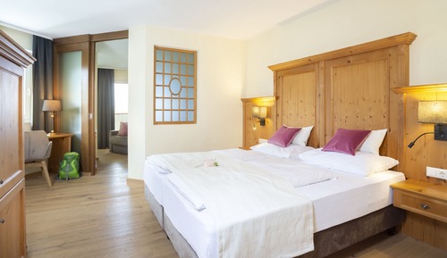 Suite, balcón (Edelweiss)
