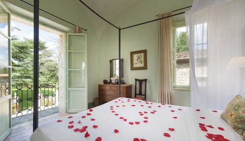Suite (Magnifica)
