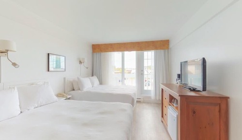 Habitación clásica, 2 camas de matrimonio, vistas al mar