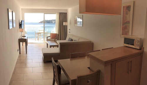 Apartamento superior, balcón, vistas al mar
