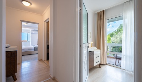 Apartamento familiar, 2 habitaciones, balcón