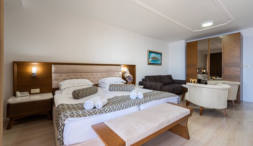 Estudio de lujo, 1 cama de matrimonio, vistas al mar