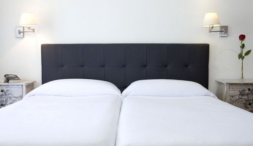 Habitación triple, balcón