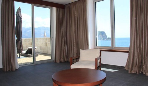 Ático Grand, 2 habitaciones, balcón, vistas al mar