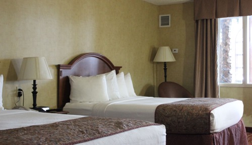 2 Queen Beds, Patio, Nonsmoking