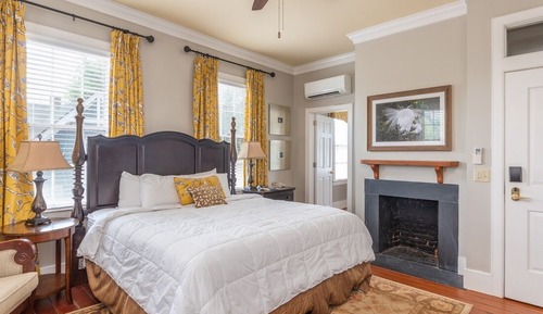 Luxury King Room