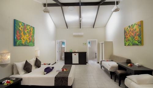 Habitación estándar, junto a la piscina