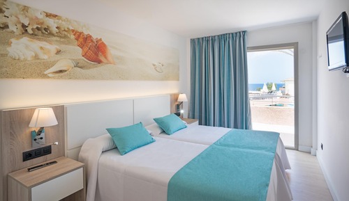 Apartamento estándar, 1 habitación, balcón (2 Adults + 2 Children)