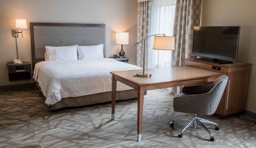 Estudio, mat. grande, sofá cama, no fum.