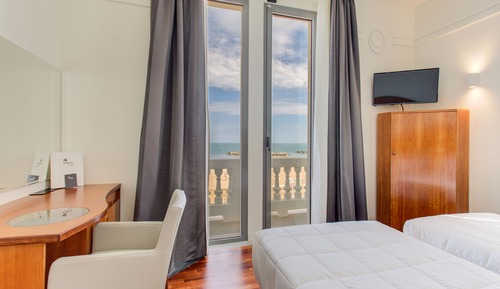 Habitación doble, vistas al mar