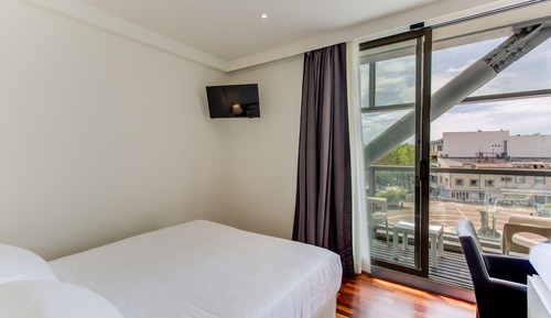 Habitación estándar con 1 cama doble o 2 individuales