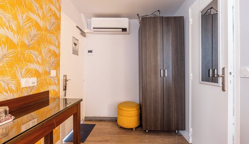 Habitación clásica con 2 camas individuales