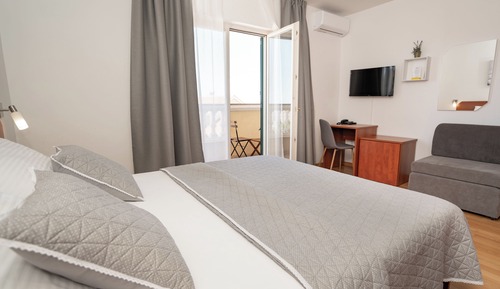 Habitación estándar doble, balcón