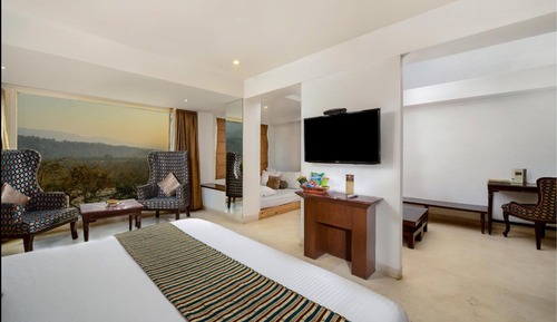 Suite Royal, bañera, vistas al río