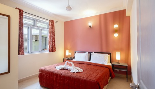 Honeymoon Suite with Balcony and Pool View