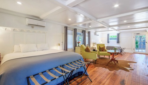 Family Deluxe Suite