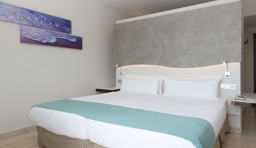 Habitación doble, vistas al jardín (3 adults)
