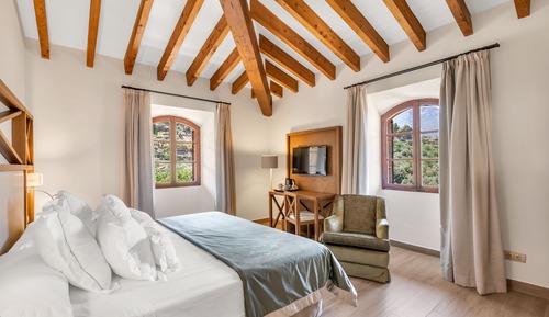 Habitación doble, vistas a la montaña