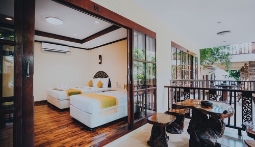 Habitación Deluxe, varias camas