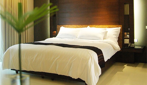 Basil Suite