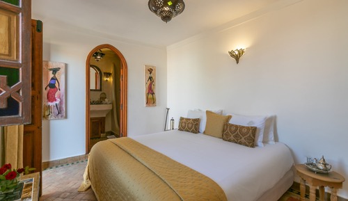 Habitación estándar con 1 cama doble o 2 individuales