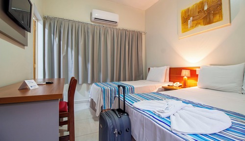 Habitación triple ejecutiva