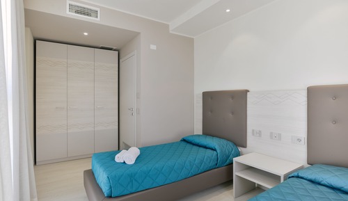 Apartamento superior, 2 habitaciones, terraza, vistas al mar