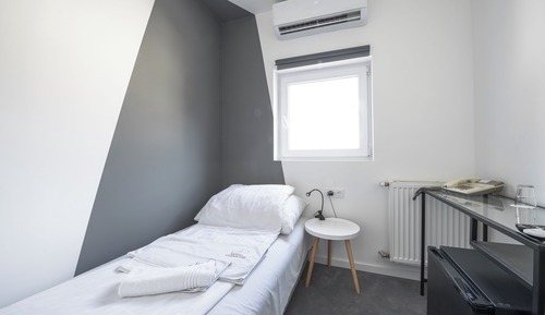 Small Single Room