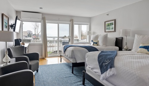 Habitación estándar (Two Queens  Non Waterview Portside)