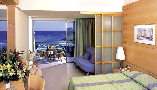 Habitación estándar con 1 cama doble o 2 individuales, vistas al mar