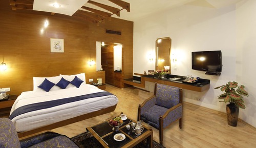 Habitación doble superior, 1 cama de matrimonio grande, balcón