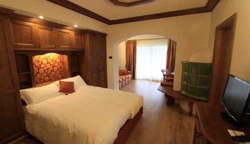 Suite junior, no fumadores, vistas a la montaña