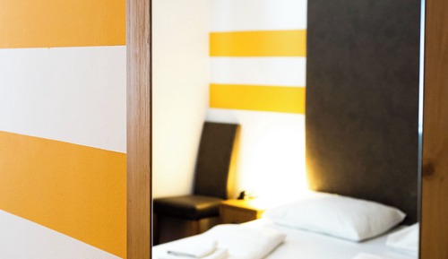 Habitación con 1 cama doble o 2 individuales