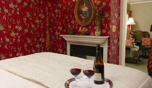 Suite Deluxe, chimenea (Main)