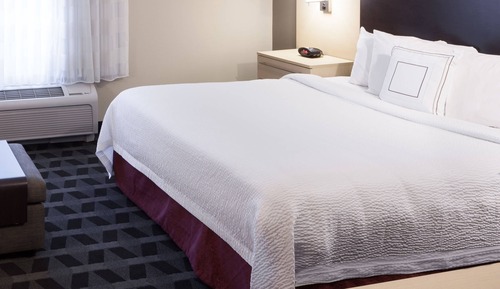 Estudio, 1 cama de matrimonio grande con sofá cama