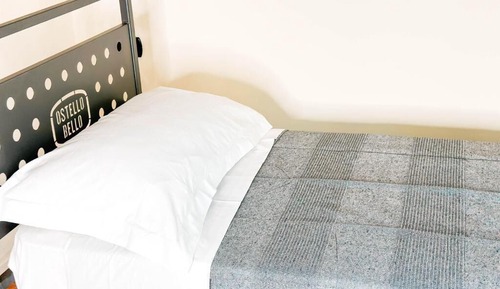 Dormitorio compartido, solo para mujeres