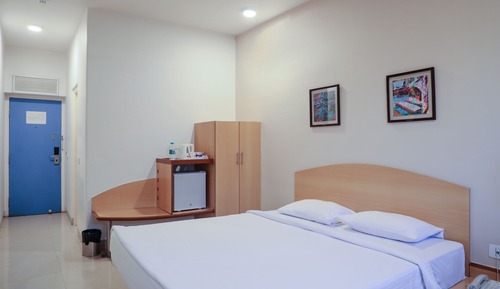 Habitación con 2 camas individuales