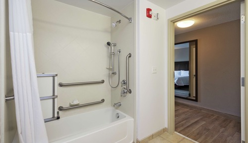 Habitación, 1 cama de matrimonio grande, accesible para personas con discapacidad
