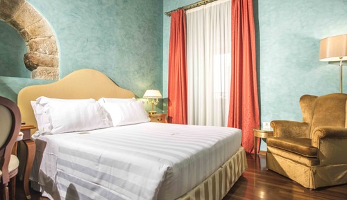 Habitación Deluxe (Tower with Jacuzzi)