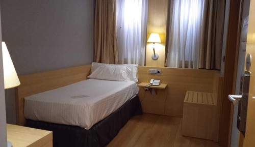 Habitación individual básica