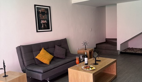 Villa, 1 cama de matrimonio grande con sofá cama