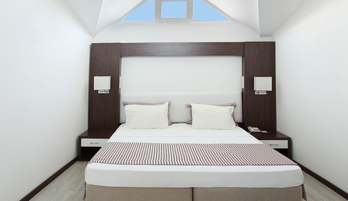 Habitación estándar con 1 cama doble o 2 individuales