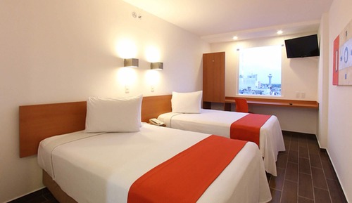 Habitación estándar con 2 camas individuales