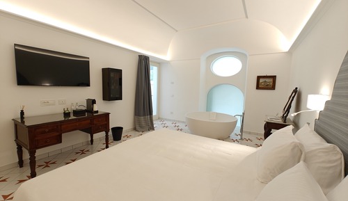 Habitación junior con 1 cama doble o 2 individuales, 1 cama de matrimonio grande