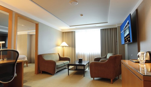 Executive Suite